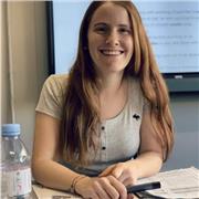 Profesora de Inglés con formación y experiencia educativa en Londres